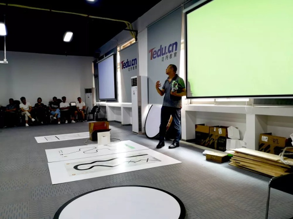 童程童美國(guó)際大賽暑期特訓(xùn)營(yíng)教練集訓(xùn)圓滿收官，學(xué)員集訓(xùn)大幕將啟！