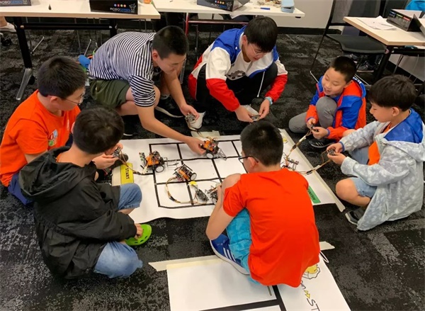 2019童程童美·國際高端編程研學(xué)營正式拉開帷幕！