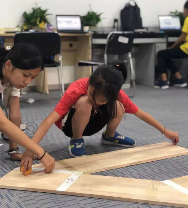 走向勝利，202顆明日之星云集童程童美RoboRAVE國(guó)際大賽暑期特訓(xùn)營(yíng)！