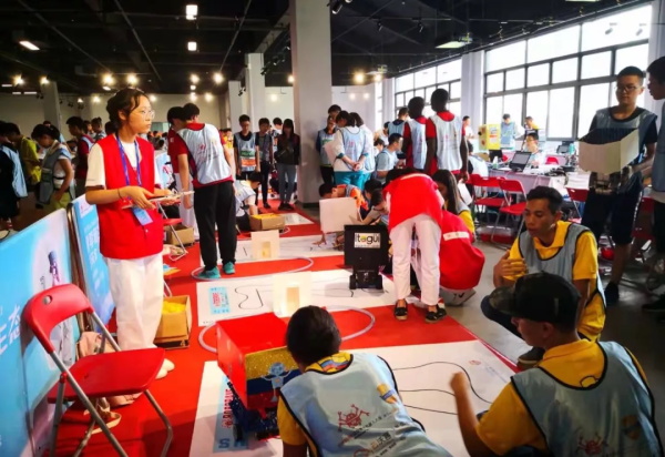 超燃！勇奪三冠，為國爭光，童程童美問鼎2019RoboRAVE世界總決賽！