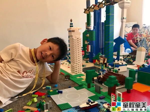 逐夢(mèng)前行，載譽(yù)而歸：童程童美隊(duì)包攬2019WRO南加州賽冠亞軍！