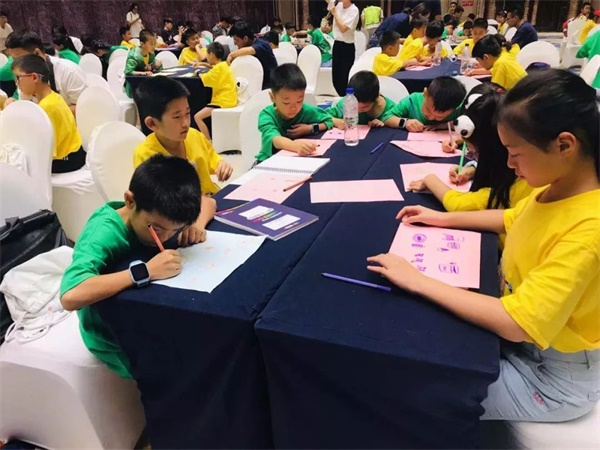 2019WRO昆明營：千余選手同臺競技，童程童美150多位學(xué)員榮獲大獎！ 