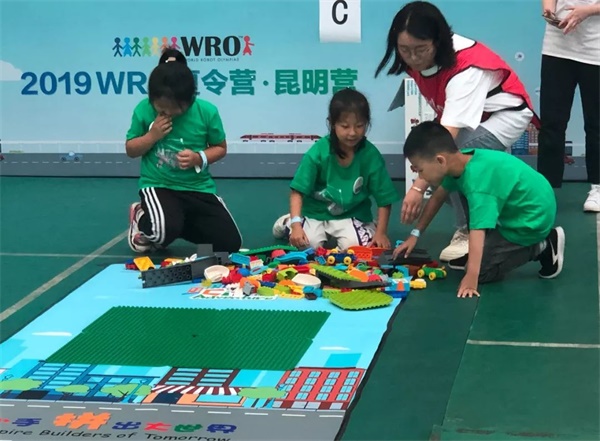 2019WRO昆明營：千余選手同臺競技，童程童美150多位學(xué)員榮獲大獎！ 
