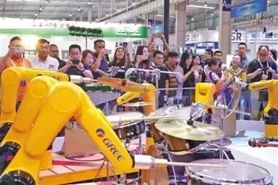 2019世界機(jī)器人大會(huì)隆重開幕，智能機(jī)器人教育成亮點(diǎn)！