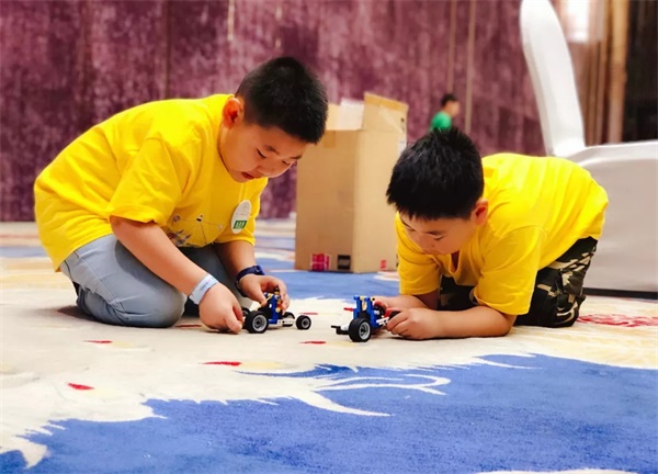 2019世界機(jī)器人大會(huì)隆重開幕，智能機(jī)器人教育成亮點(diǎn)！