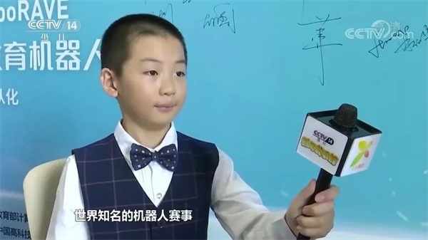 童程童美學員再登CCTV，變身央視小記者直擊RoboRAVE世界總決賽！ 