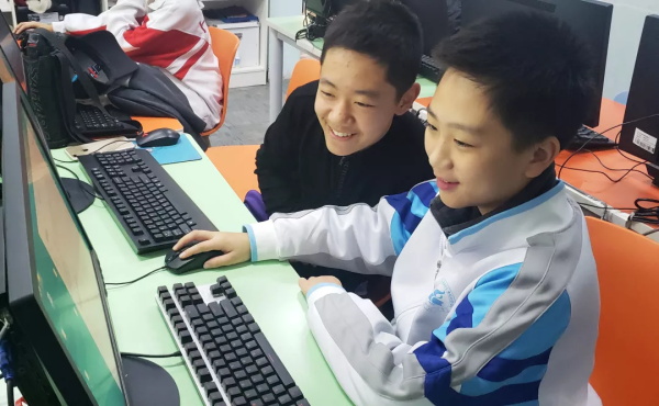 權威外媒法國新聞社走進童程童美！