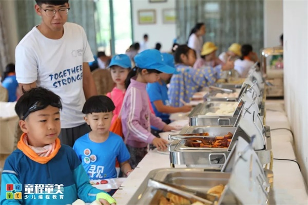 【國(guó)內(nèi)營(yíng)地】童程童美·云南撫仙湖·大疆無人機(jī)攝影營(yíng)報(bào)名開啟！