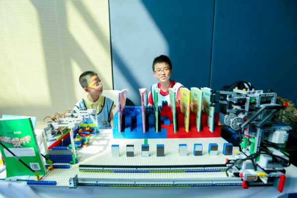 高額獎勵金、直通國際總決賽 | 2020年童程童美RoboRAVE國際教育機器人大會報名開啟！